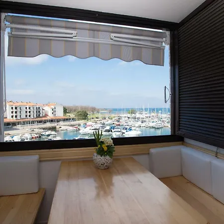 Apartment Dubravka Iii *