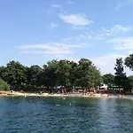 Dubravka Iii Lägenhet Poreč