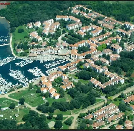 Διαμέρισμα Dubravka Iii *